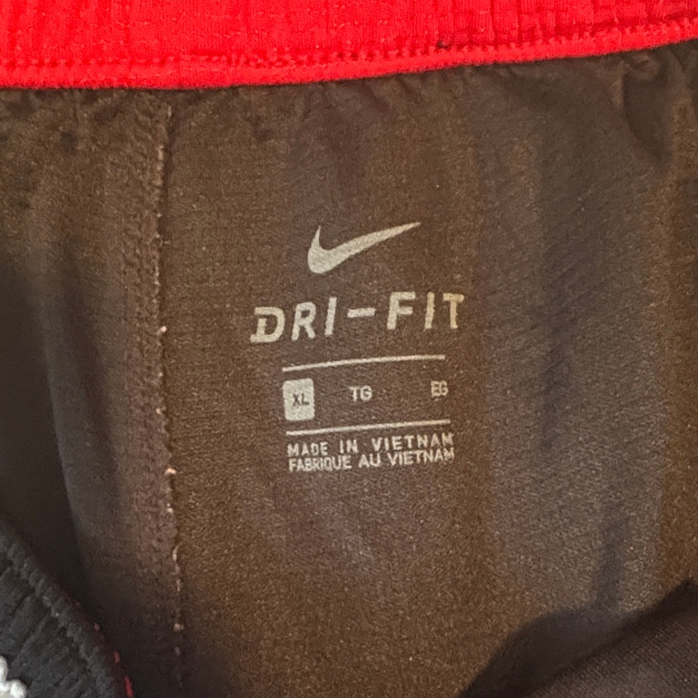 Nike Men's Black Shorts with White Trim - Picture 2 of 2